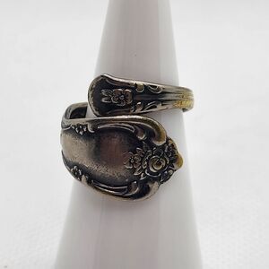 WMA Rogers Oneida Vintage Silverware Wrap Ring